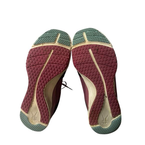 KURU Women’s Athletic Shoes Sneakers Size 10.5 Fuchsia Gray Lace Up Comfortable - Picture 6 of 8